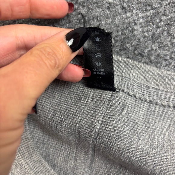 LULULEMON Mens Grey Knit Alpine Air Crew Sweater Merino Wool size: XXL - Picture 8 of 8